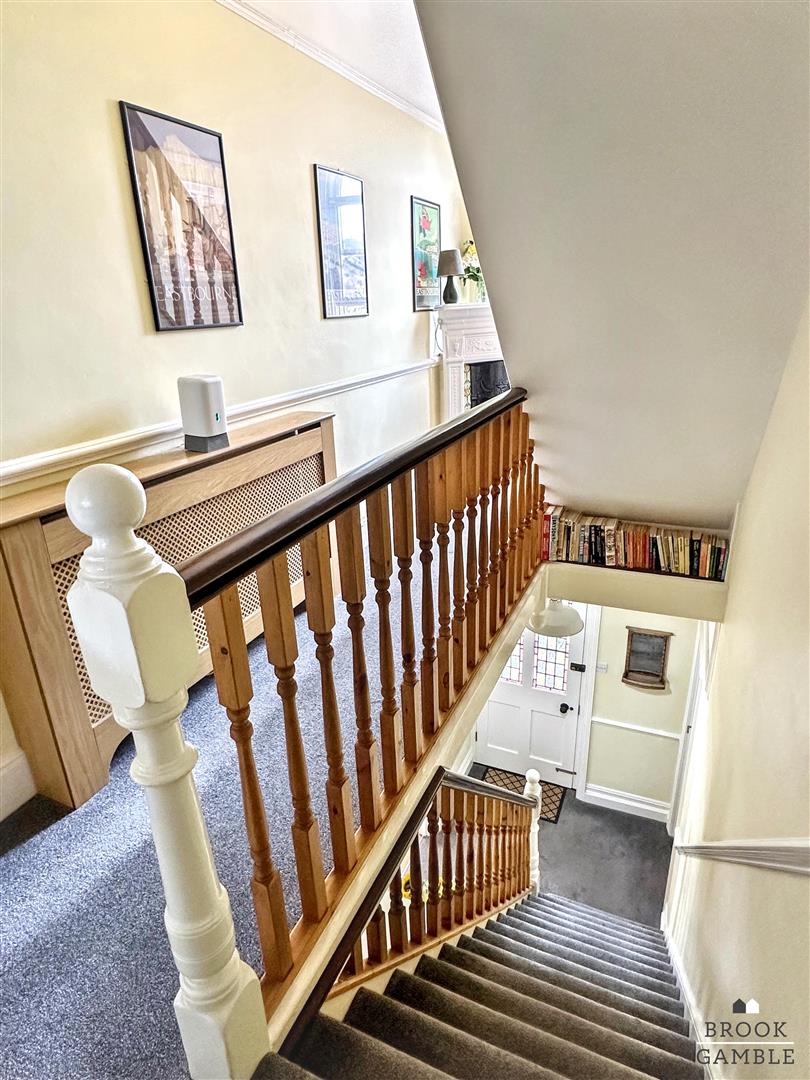 4 Bedroom House. Milton Road in Eastbourne,  36